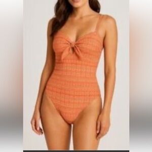 NWOT Robin Piccone ISweetheart One Piece swimsuit